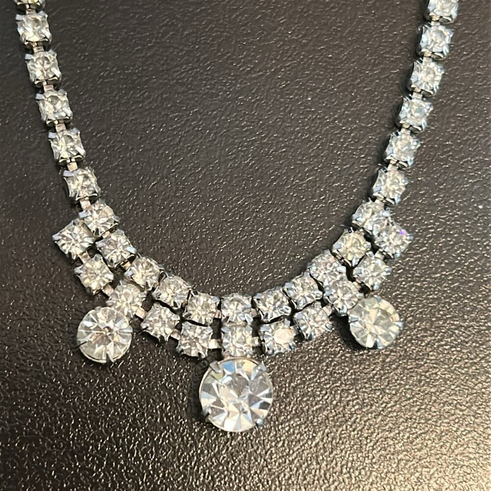 Stunning! Vintage Kramer Rhinestone Necklace #210 Small 14”